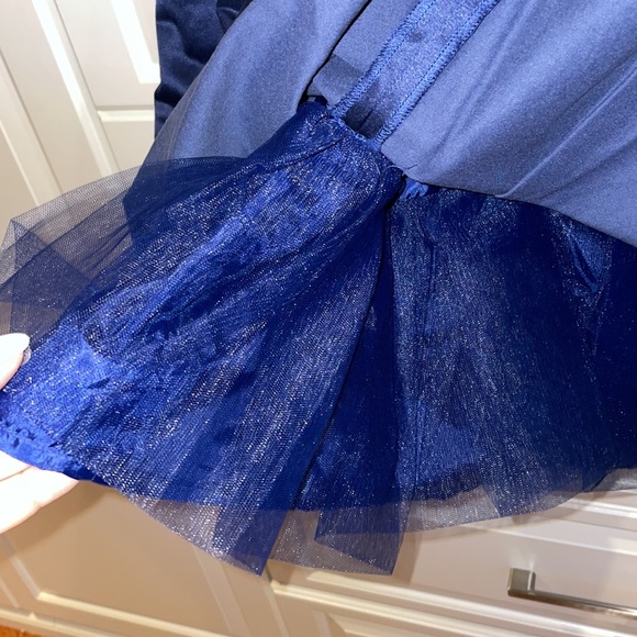 Beautiful girls’ Gymboree party dress - Picture 8 of 9